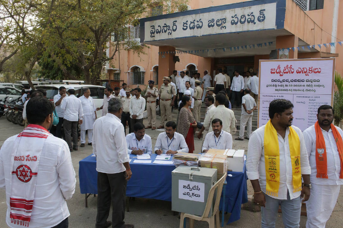 కడప జడ్పీ ఎన్నికల్లో 23 ఏకగ్రీవాలు; చైర్మన్ పీఠంపై కూటమి ఆధిక్యం