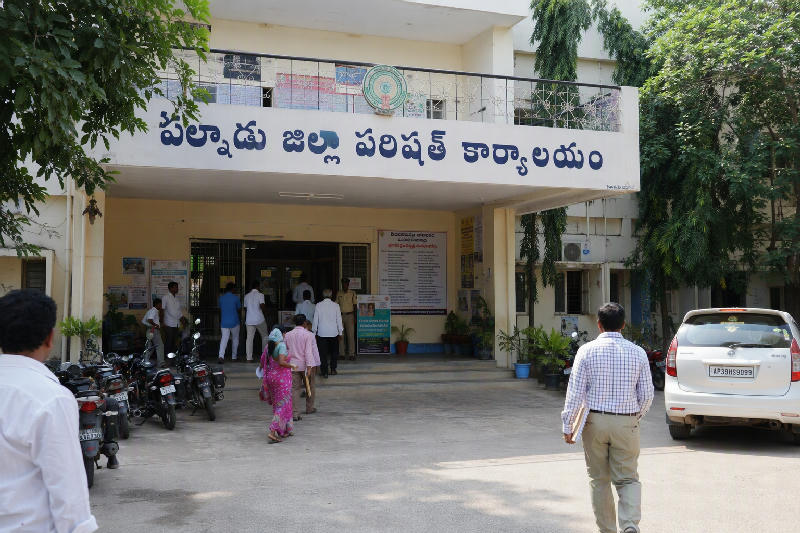 ఎన్నికలకు ముందే పల్నాడు జెడ్పీ కూటమి కైవసం.. TDPలో చైర్పర్సన్ కుర్చీ కోసం లాబీయింగ్